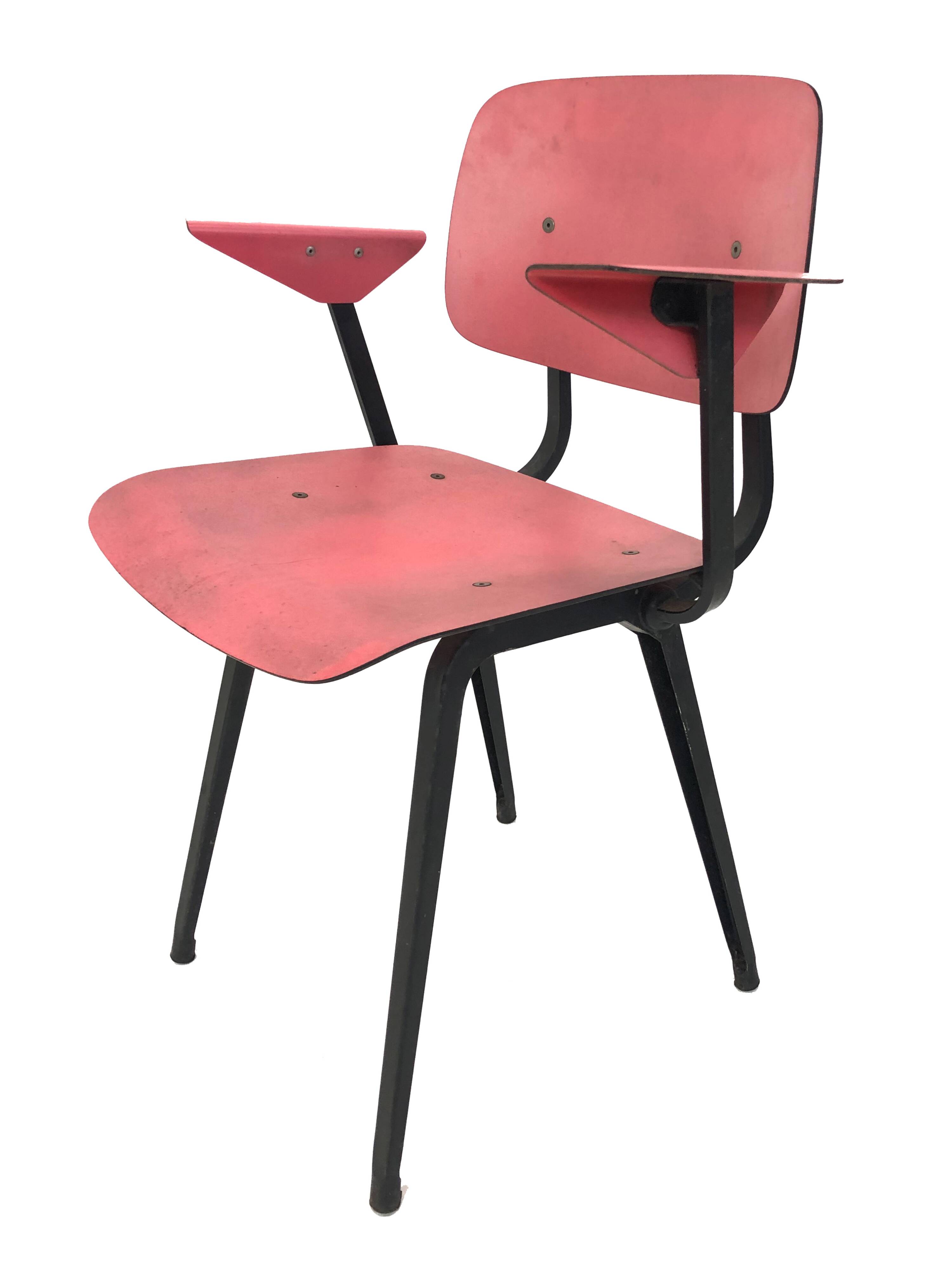 Set of 4 Friso Kramer Revolt chairs first edition with armrests