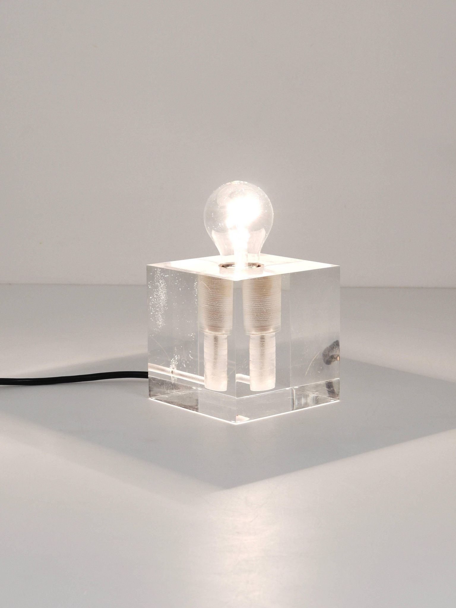 Cubic table or postmodern accent lamp in lucite, Italy, 1970s