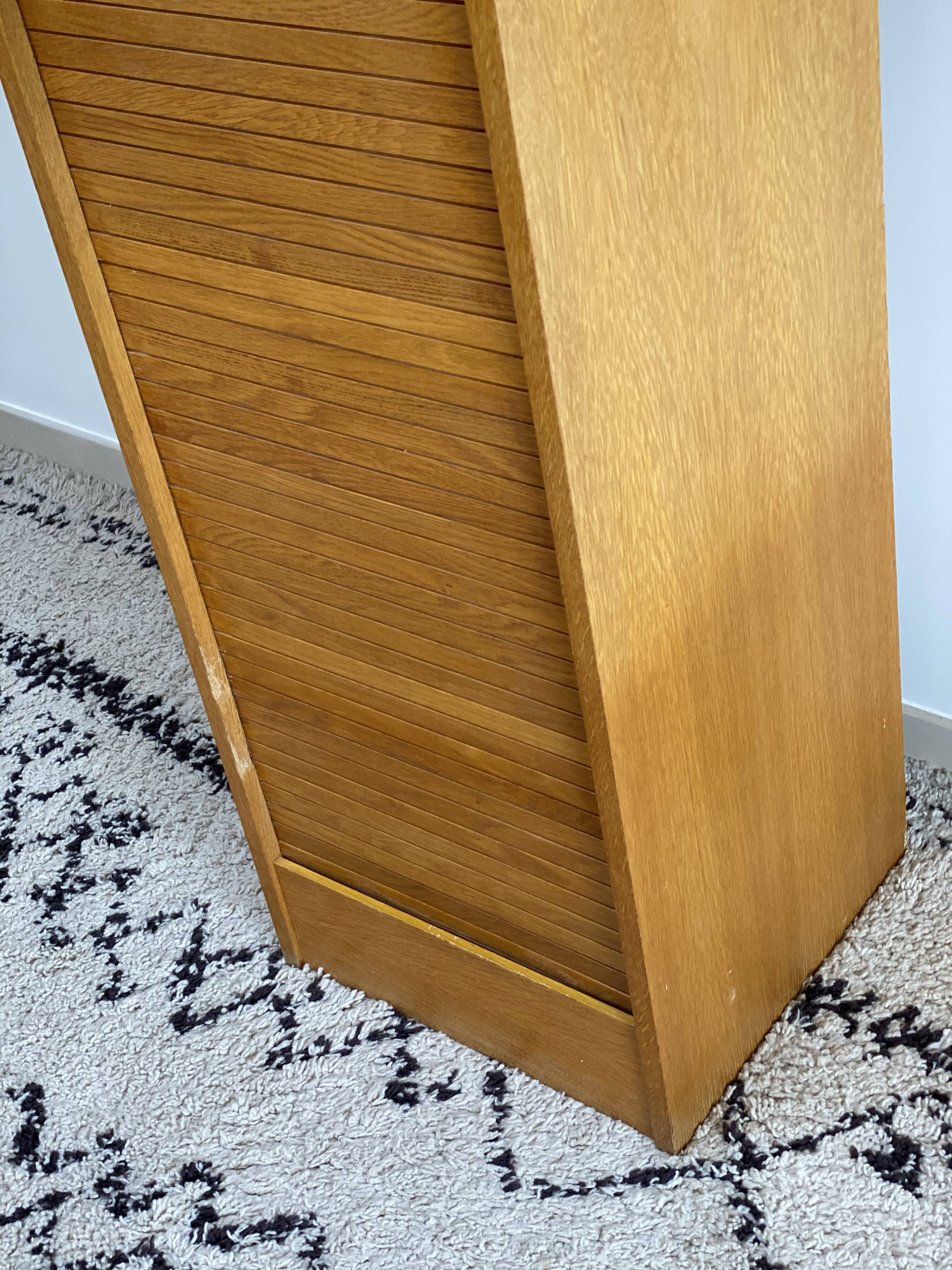 Meuble rangement volet roulant
