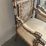 fauteuils syrien en noyer incrusté de nacre