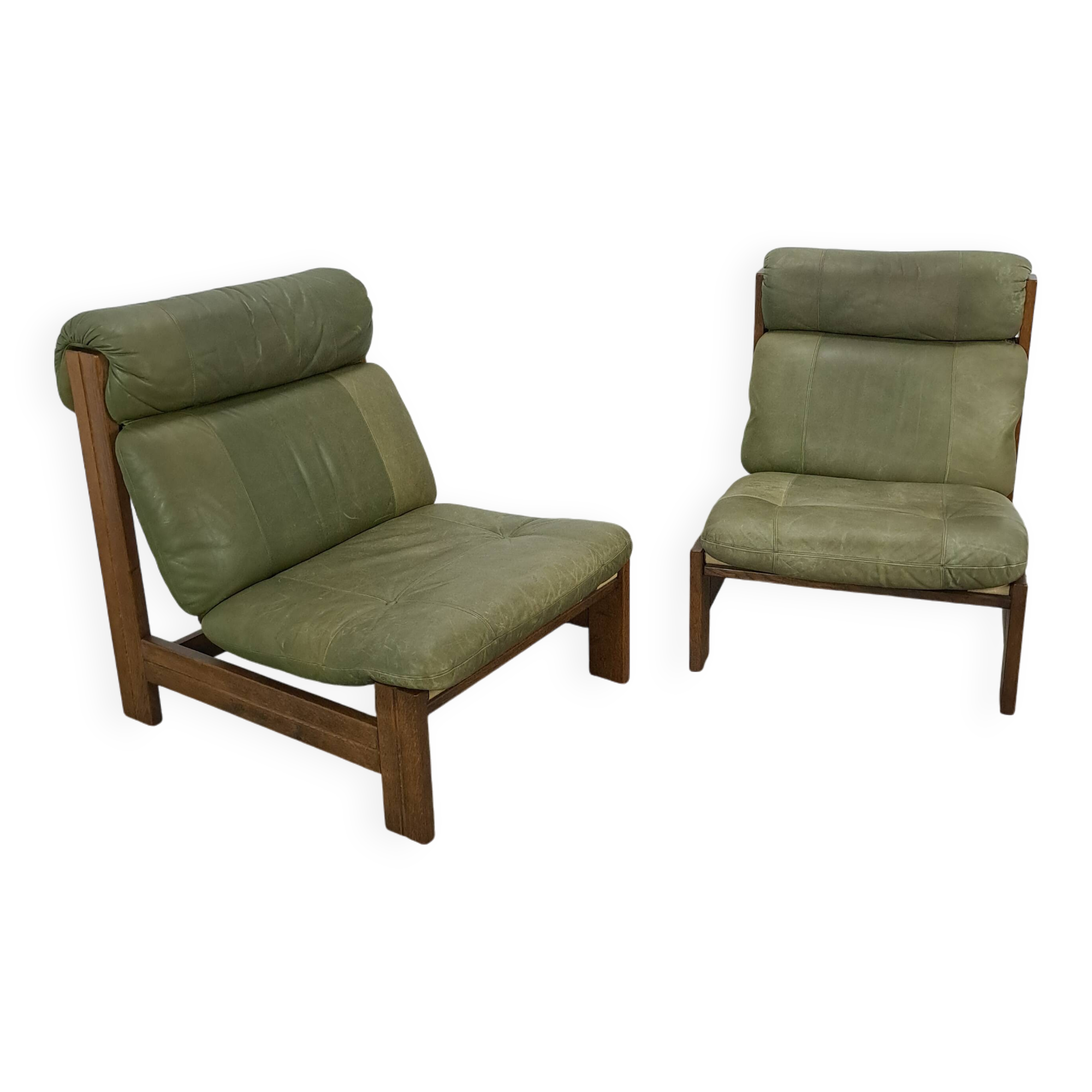 Green leather and oak wood armchair