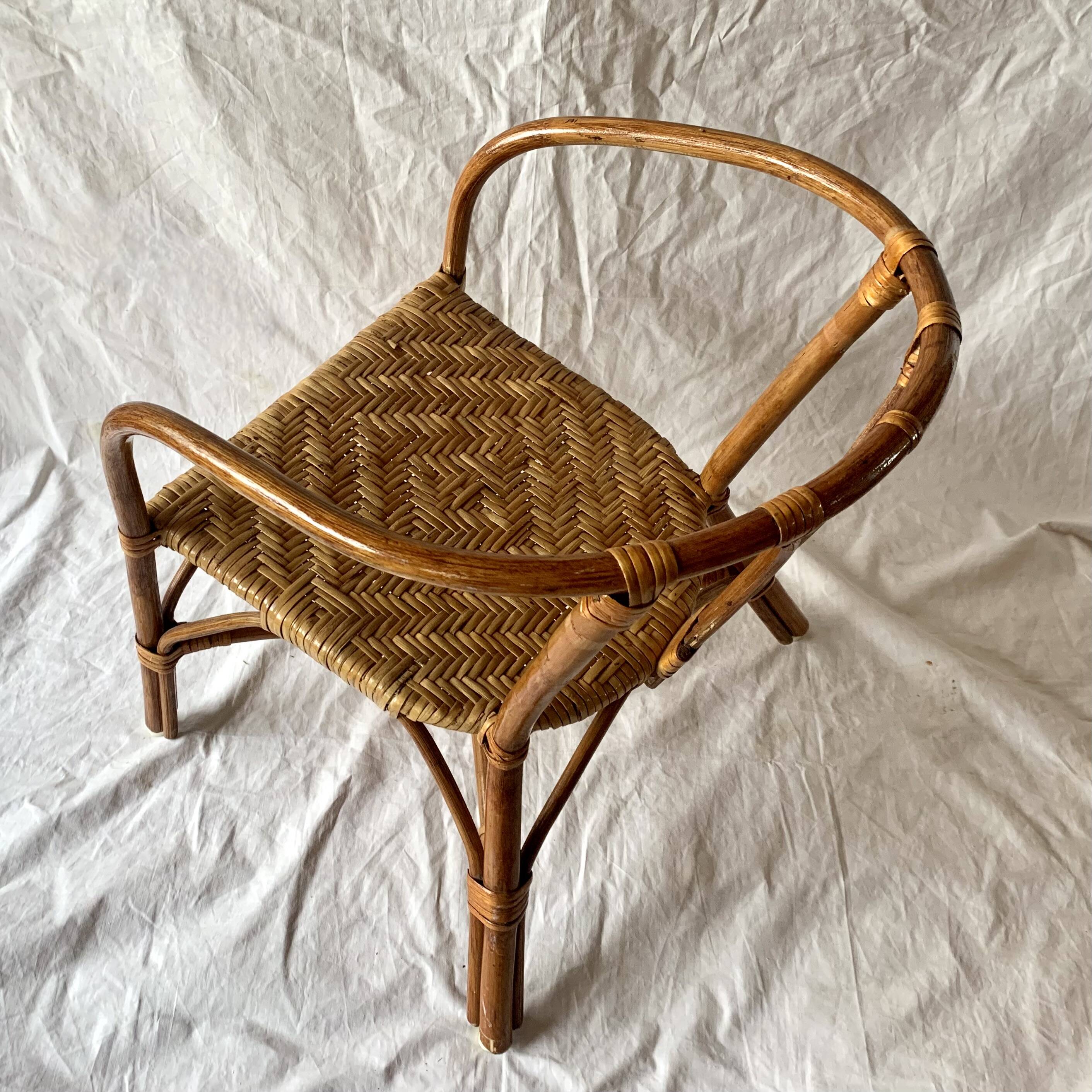 Vintage bamboo children's chair