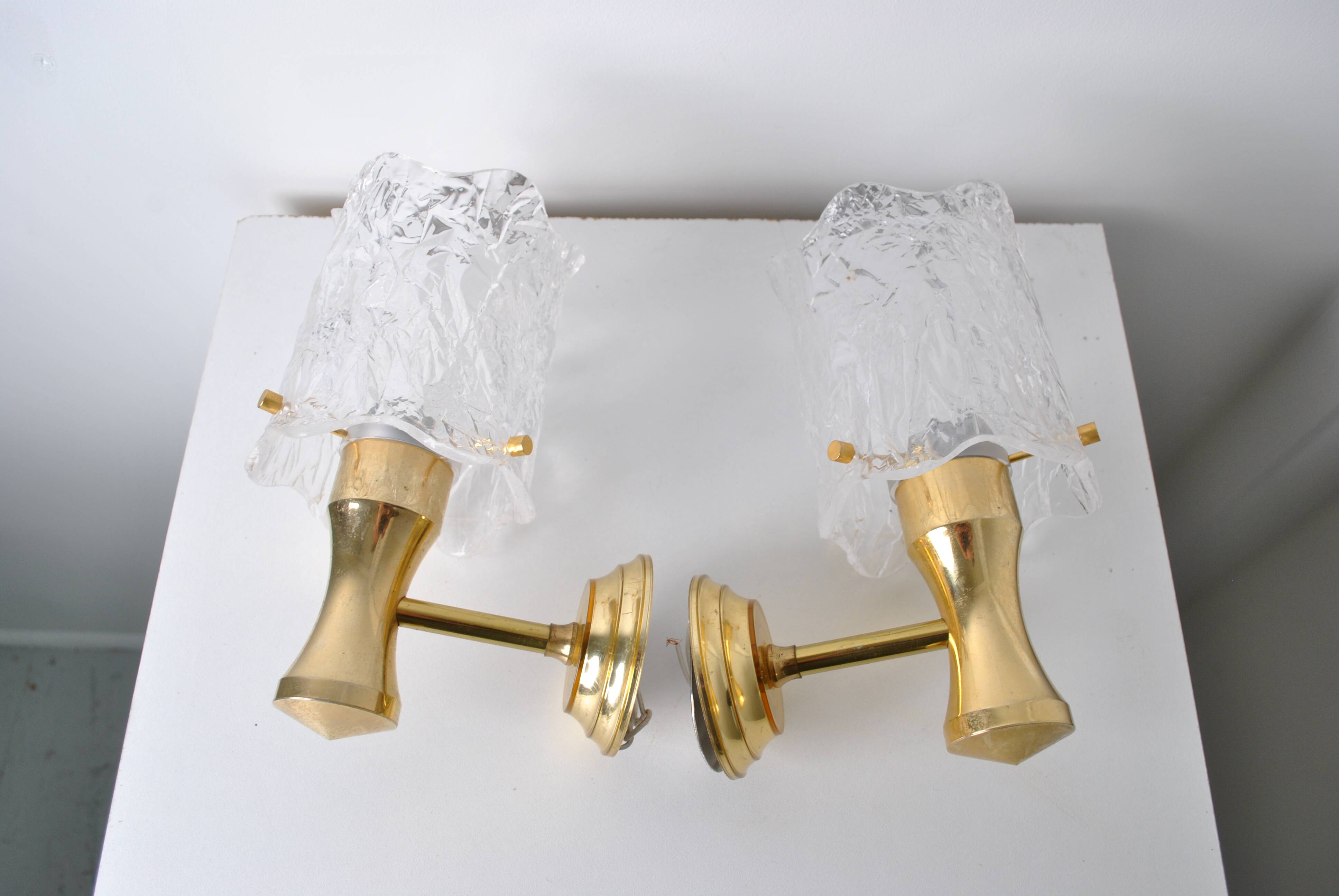 Pair of wall lights 1980