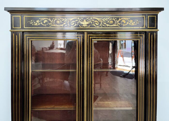 Bibliotheque Napoléon III en bois noirci et marqueterie de laiton 19eme
