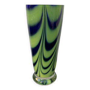 Vase verre soufflé vert