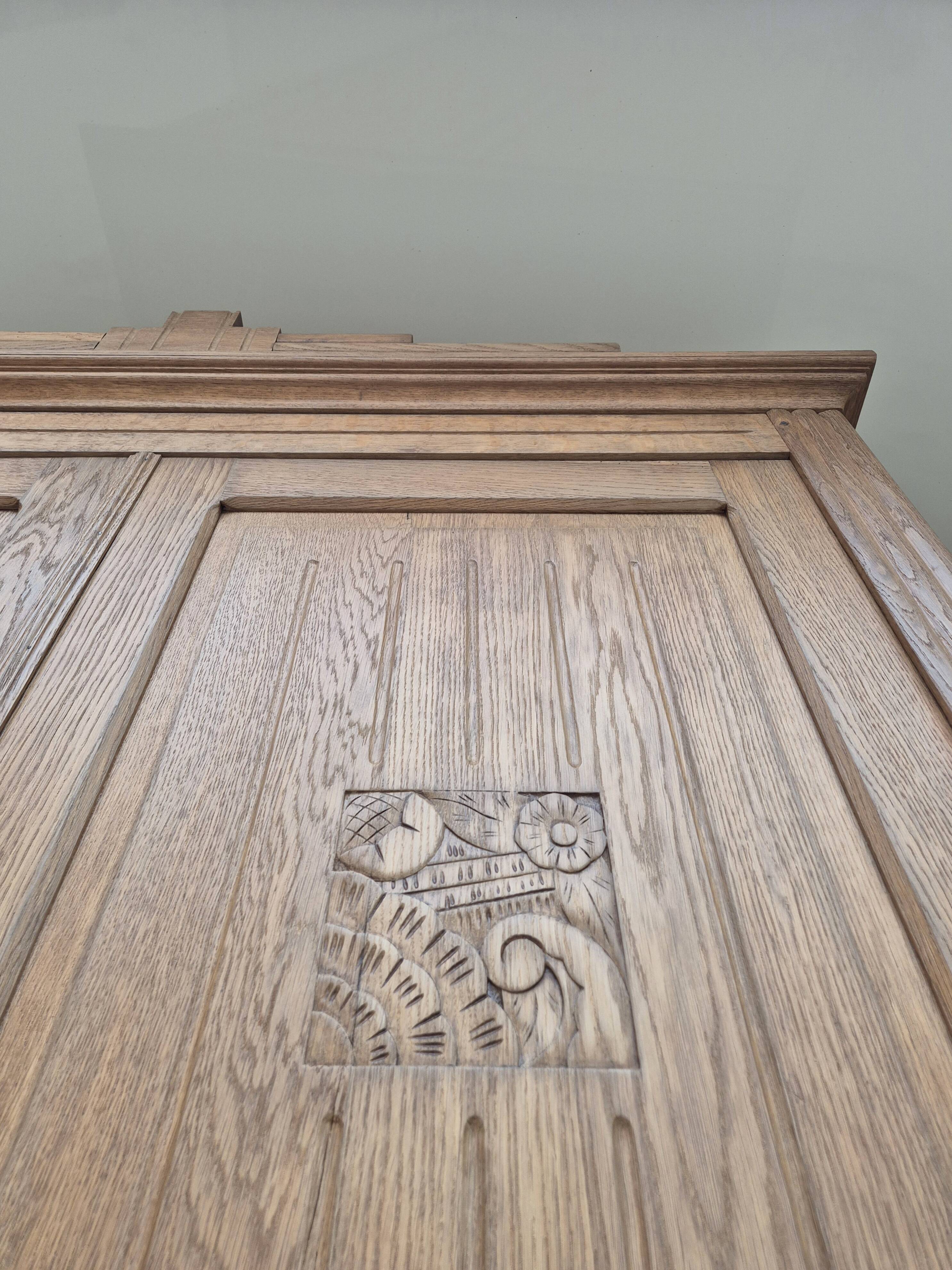 Armoire parisienne art déco