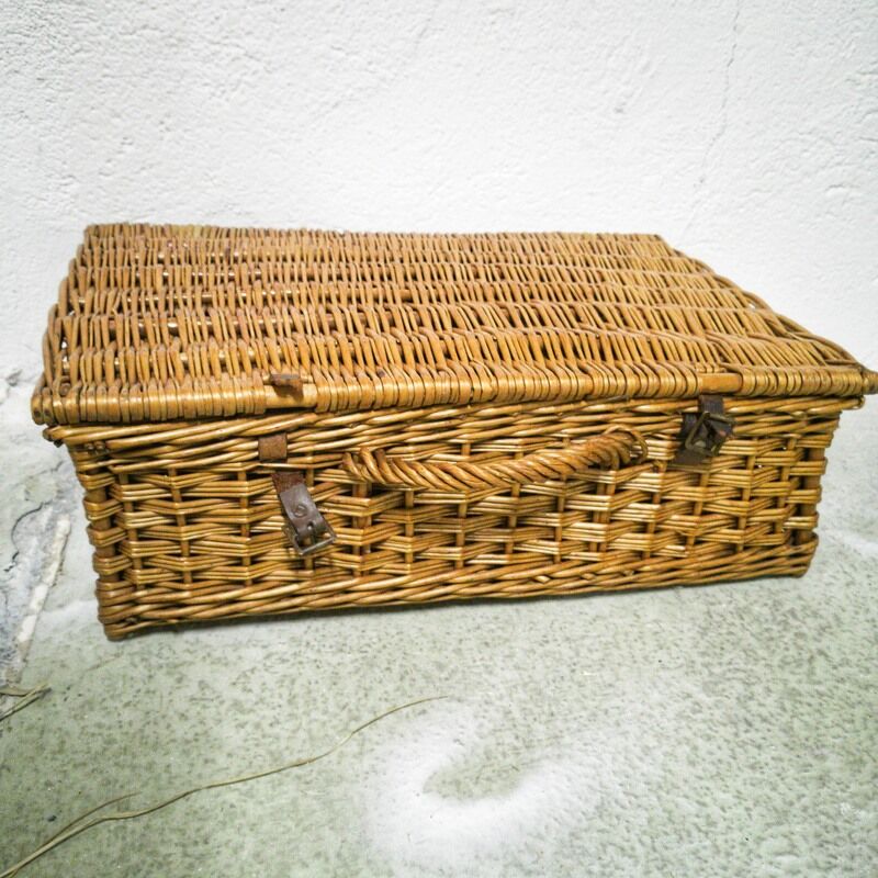 Wicker suitcase