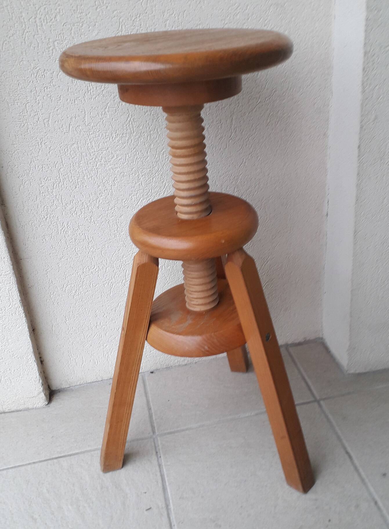 Wooden screw stool