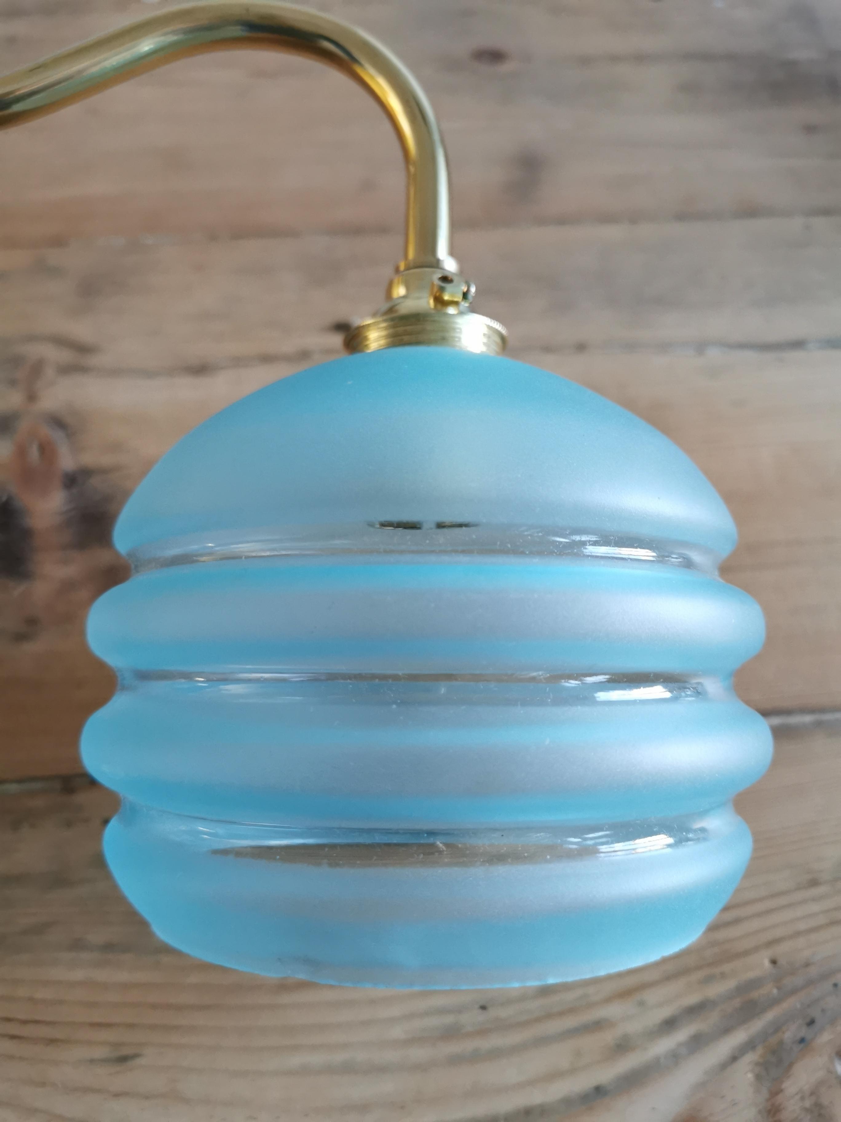 Applique globe vintage en verre dépoli bleu