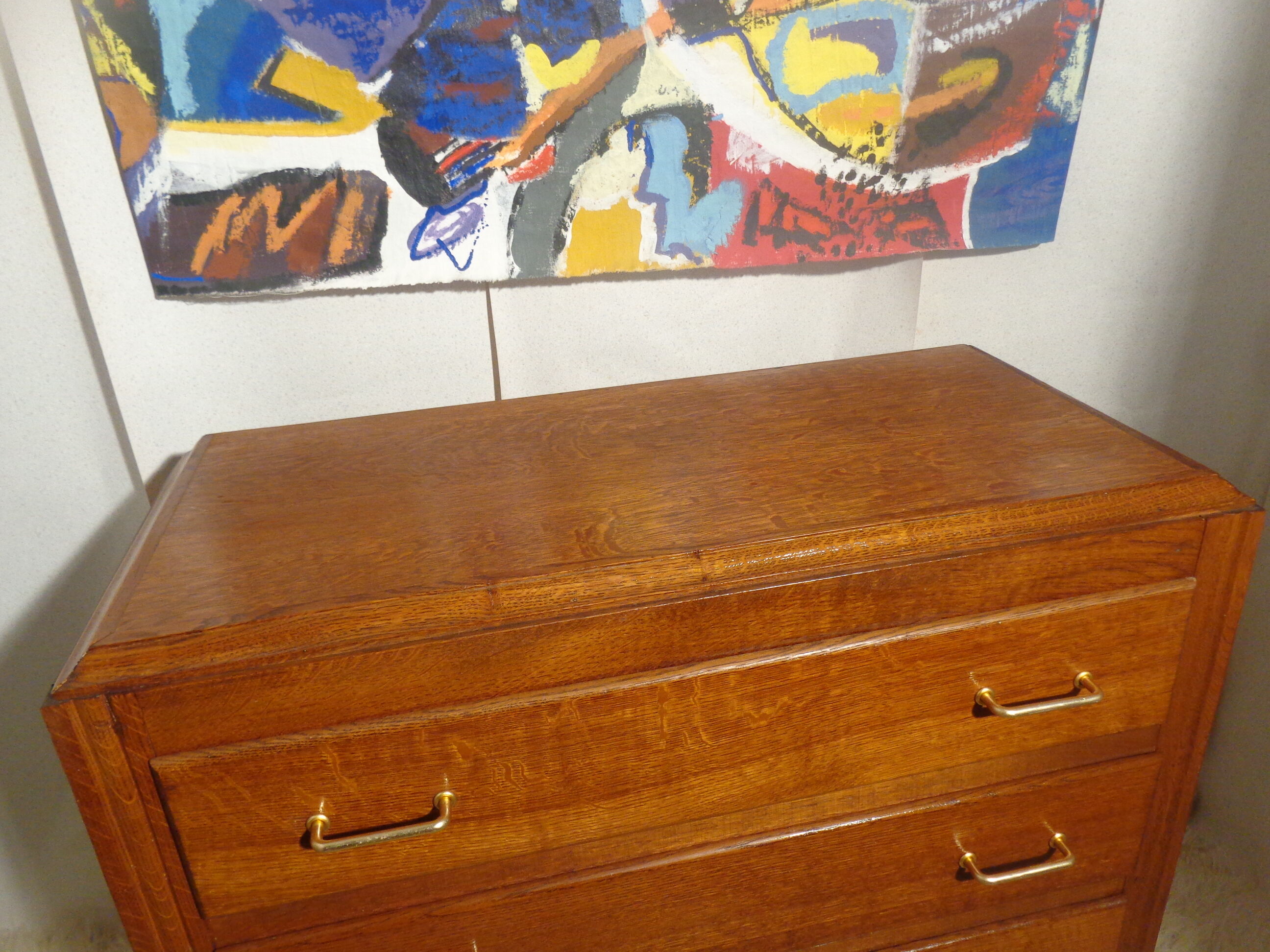 Vintage dresser from the 50s feet compass