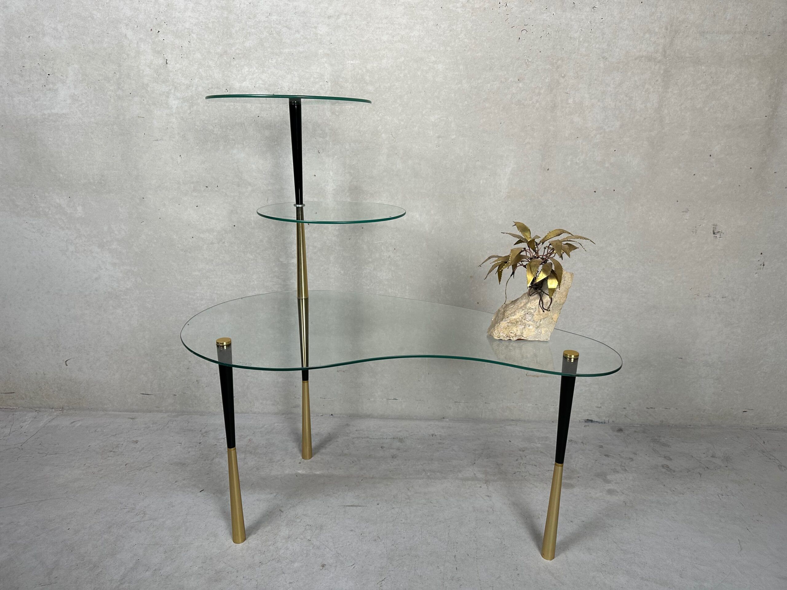 Vintage plant table or étagère