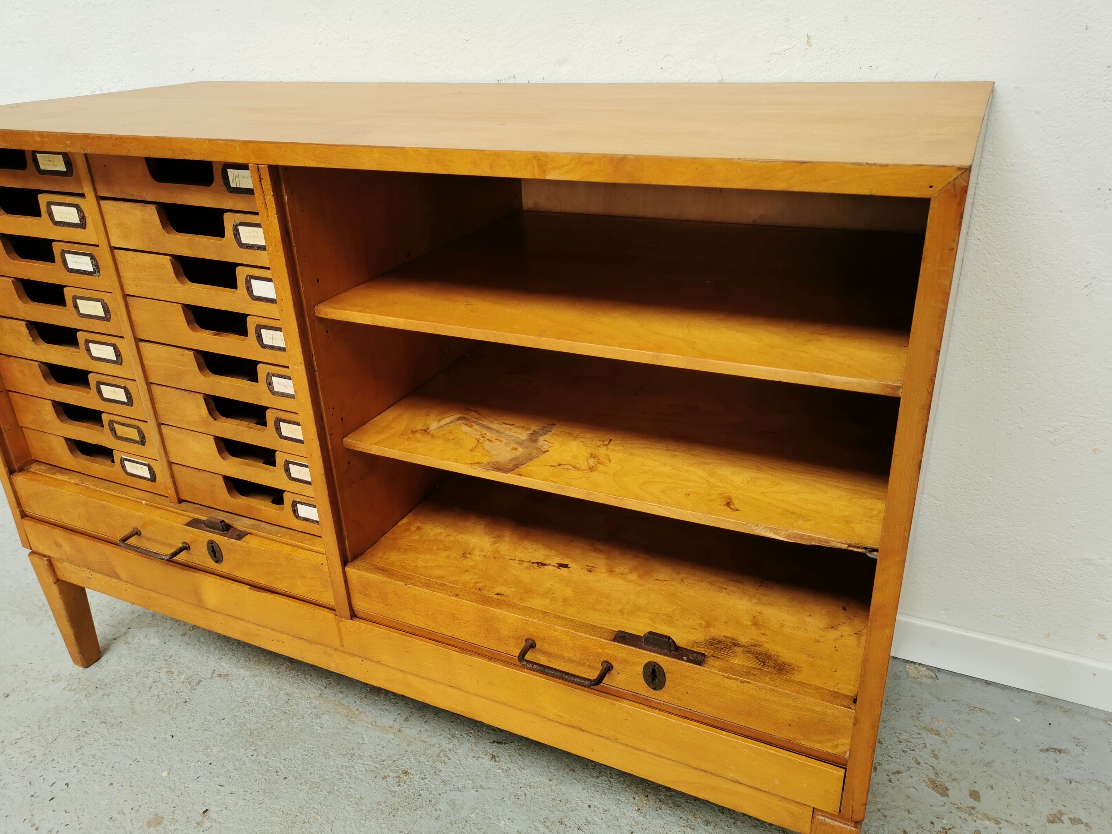 Scandinavian curtain binder NK 1948