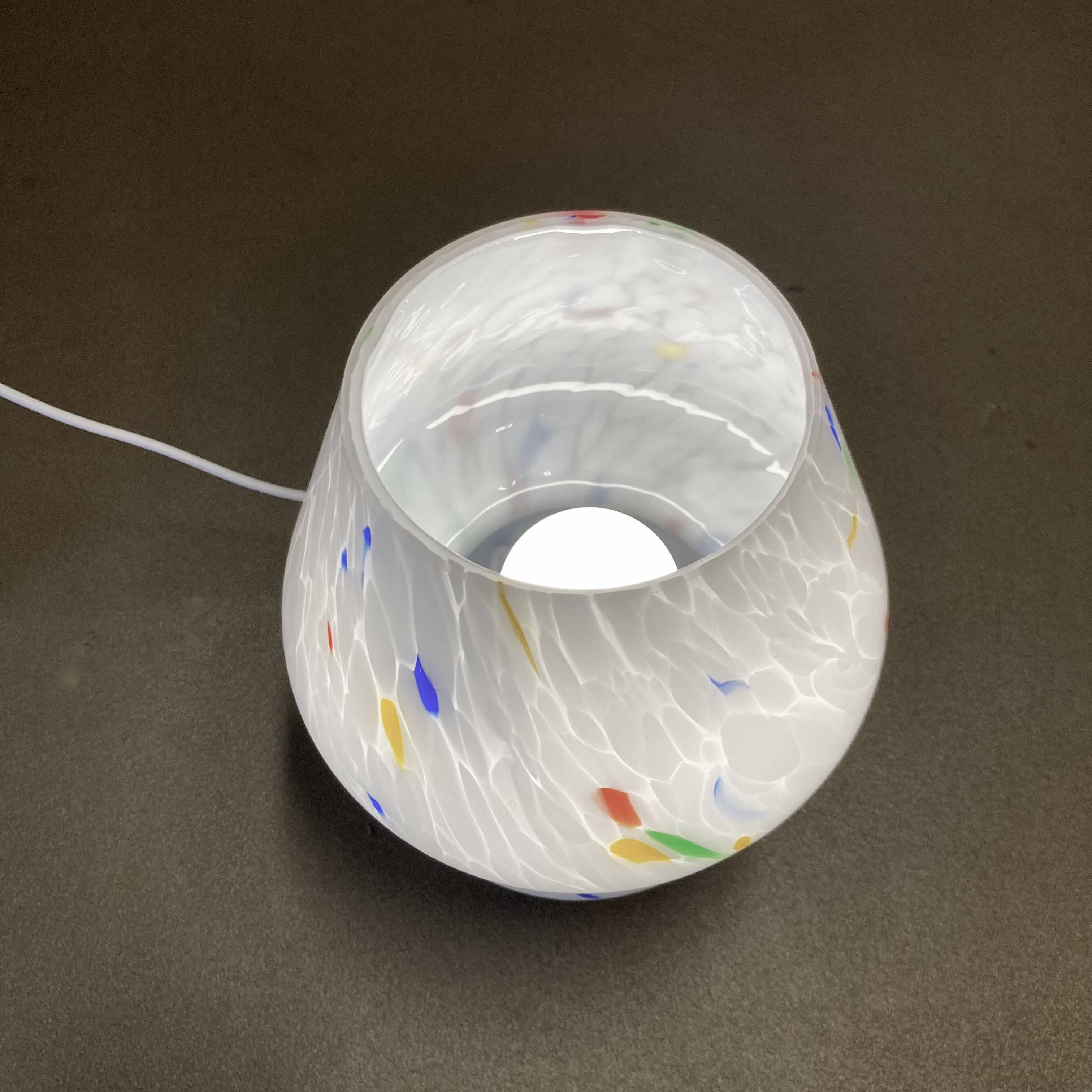 Paire de lampes Design verre coloré.