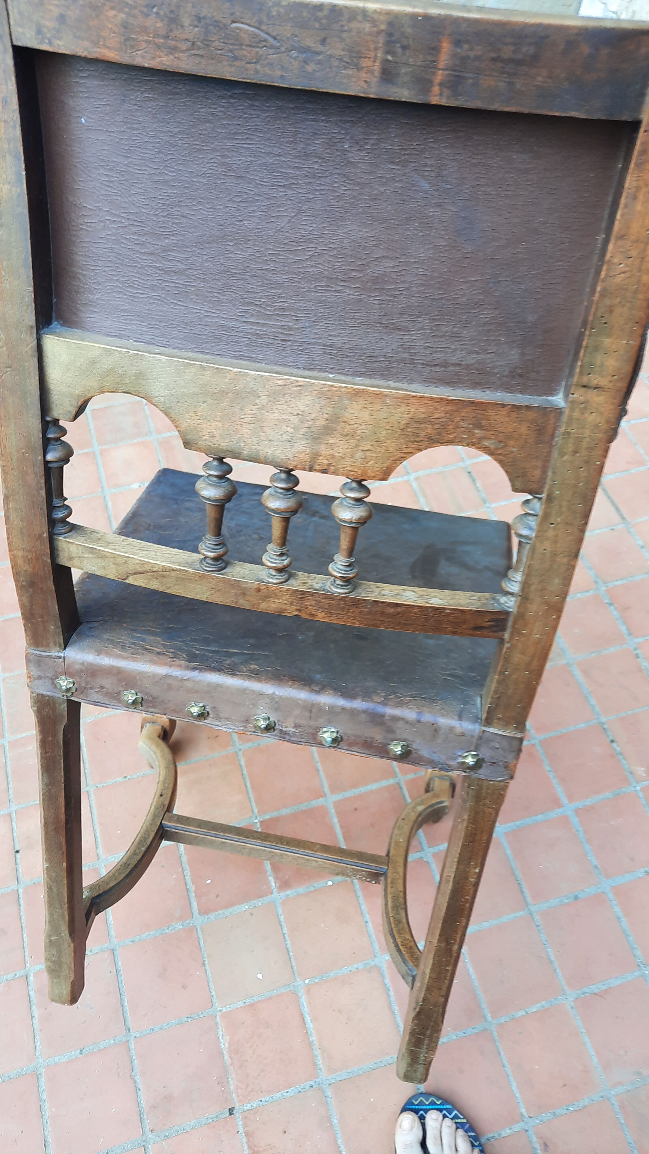 Set of 8 Henri II style chairs