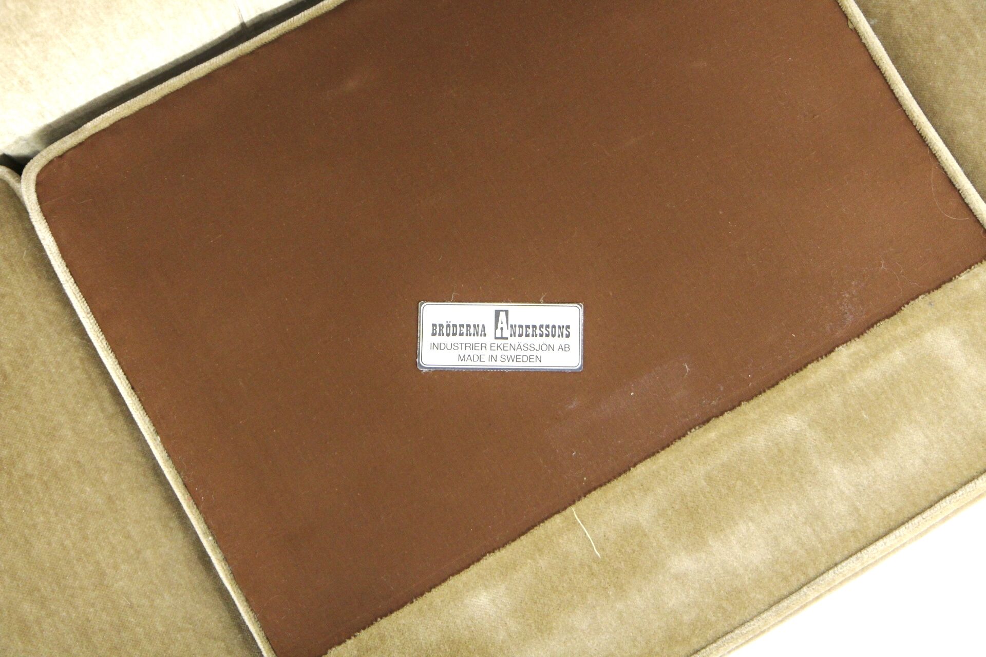Velvet sofa, Bröderna Anderssons, Industrier i Ekenässjön ABs, Sweden, 1960