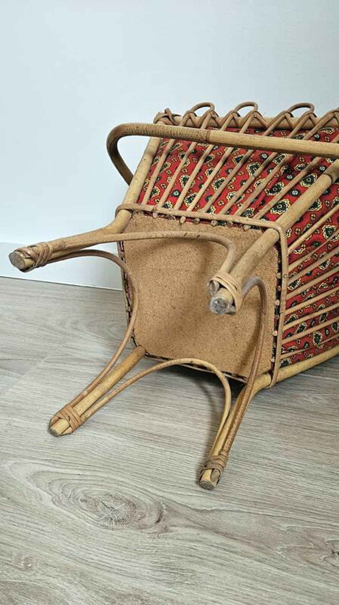 Vintage rattan chair with red fabric – 1960s/70s