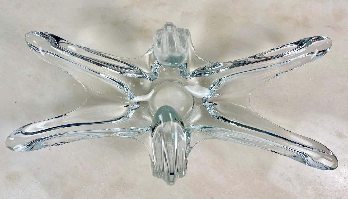 Adorable fruit bowl or centerpiece or flower bowl in translucent crystal - 1960