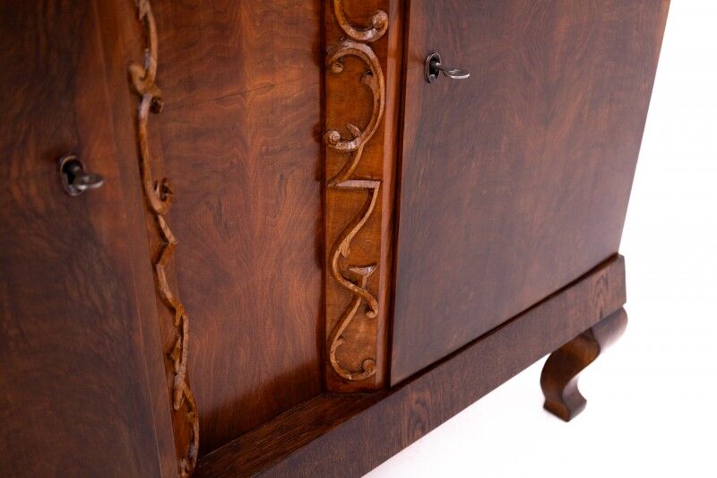 Antique chest of drawers from the beginning of the 20th century, Germany. After renovation.