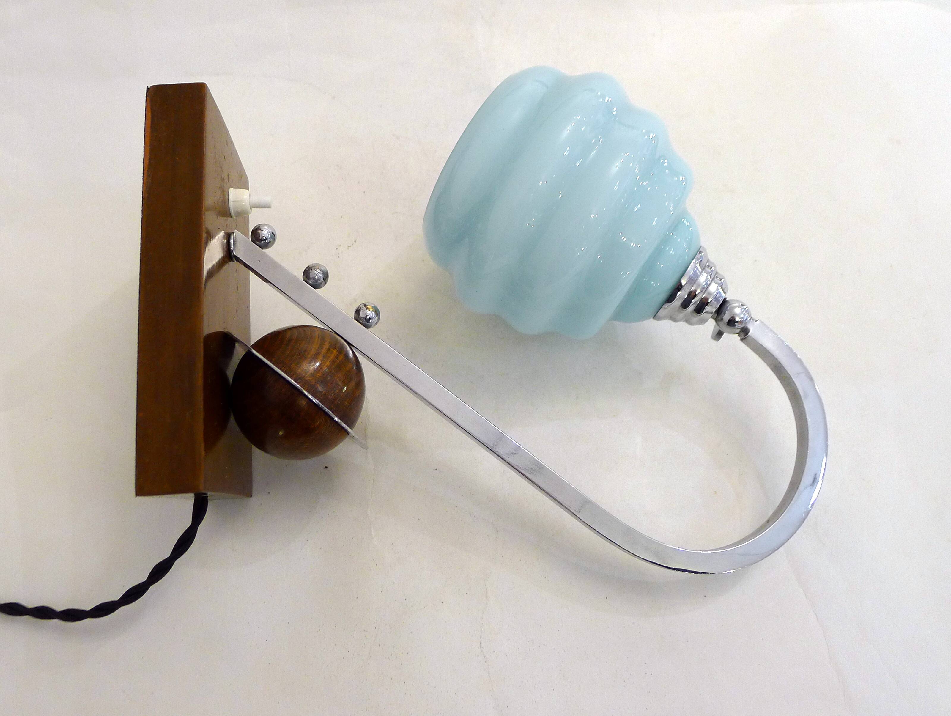 Lampe Art Déco, saturne & opaline bleue 1930'