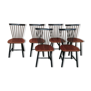 Série de 6 chaises SZ52