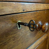Beautiful vintage 20th-century American cylinder desk and its chair.