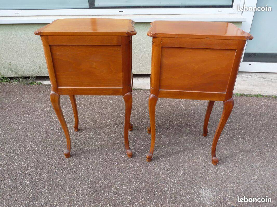 Set of 2 Louis XV bedside tables - Cherry wood
