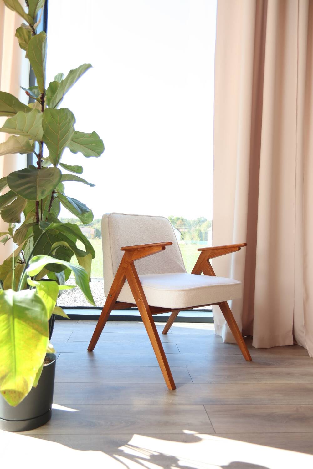 Fauteuils vintage blanc boucle bois naturel mobilier scandinave