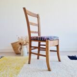 Chaise en bois ancienne tapissée