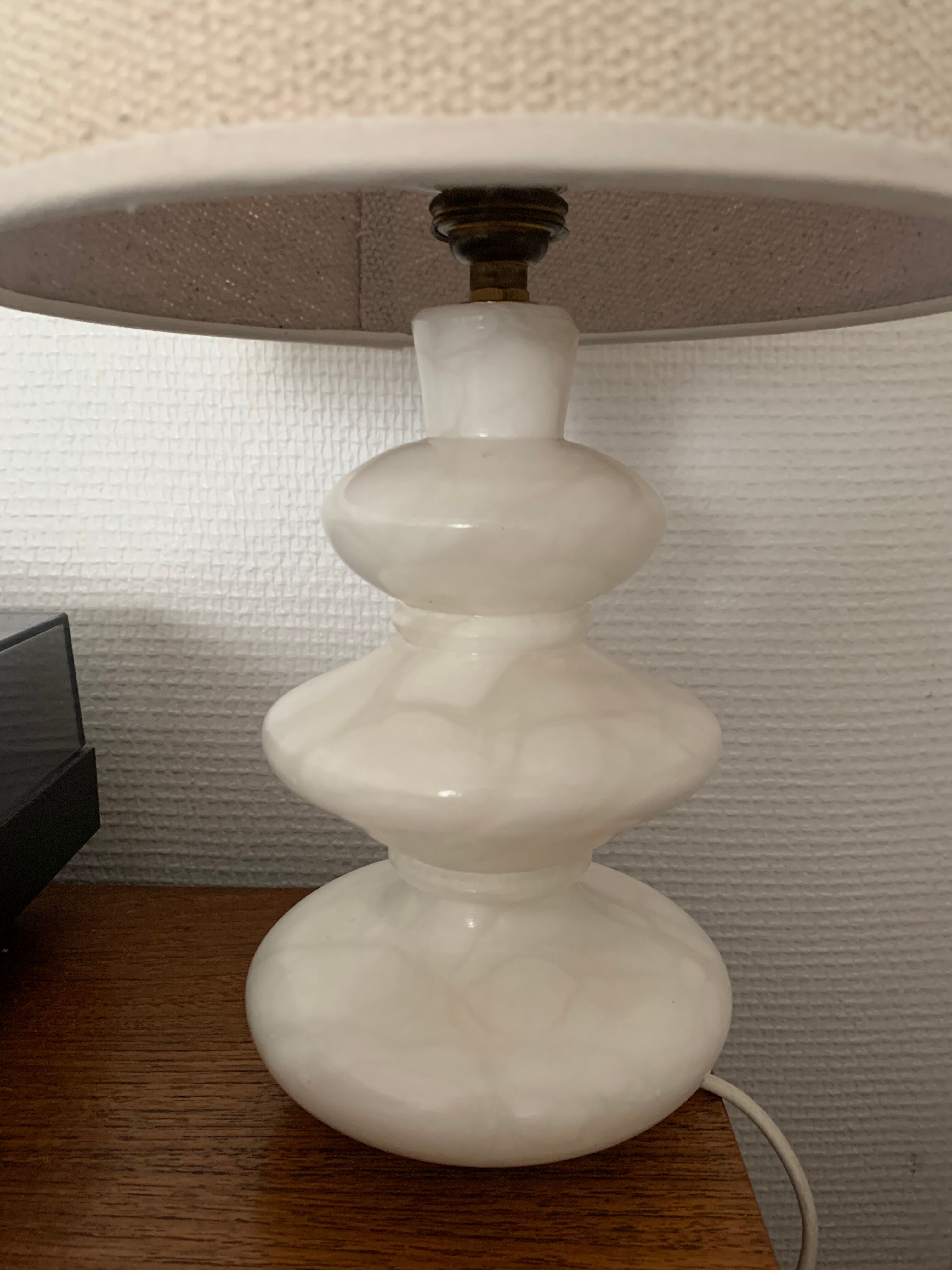 Vintage ecru marble lamp
