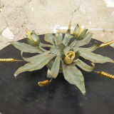 Ceiling lamp in the shape of a flower