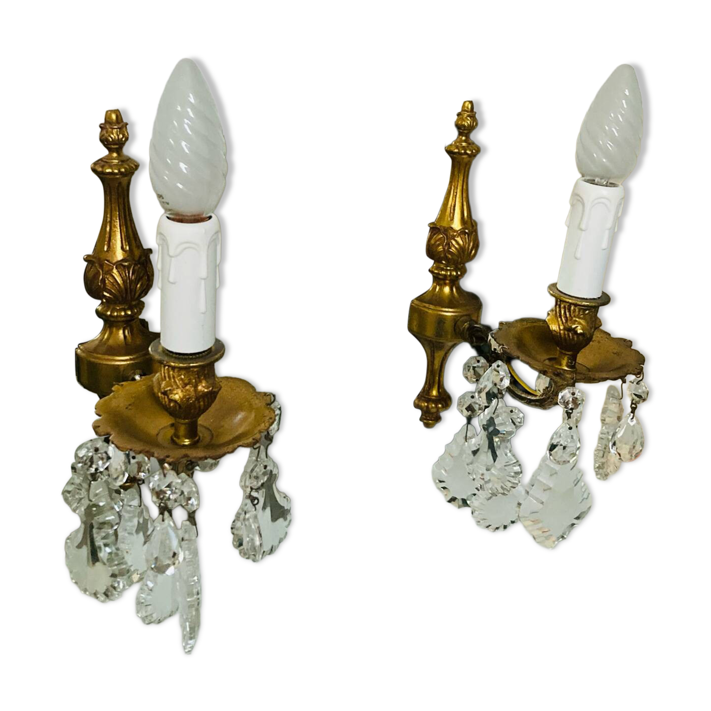 Louis XV wall lights in gilded bronze with pendants, mid-20th century / n°2