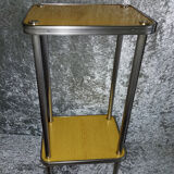 Meuble d’appoint en inox et formica