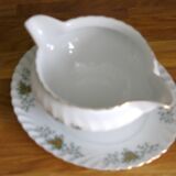Double-spouted sauceboat from Bavaria Germany in very good condition