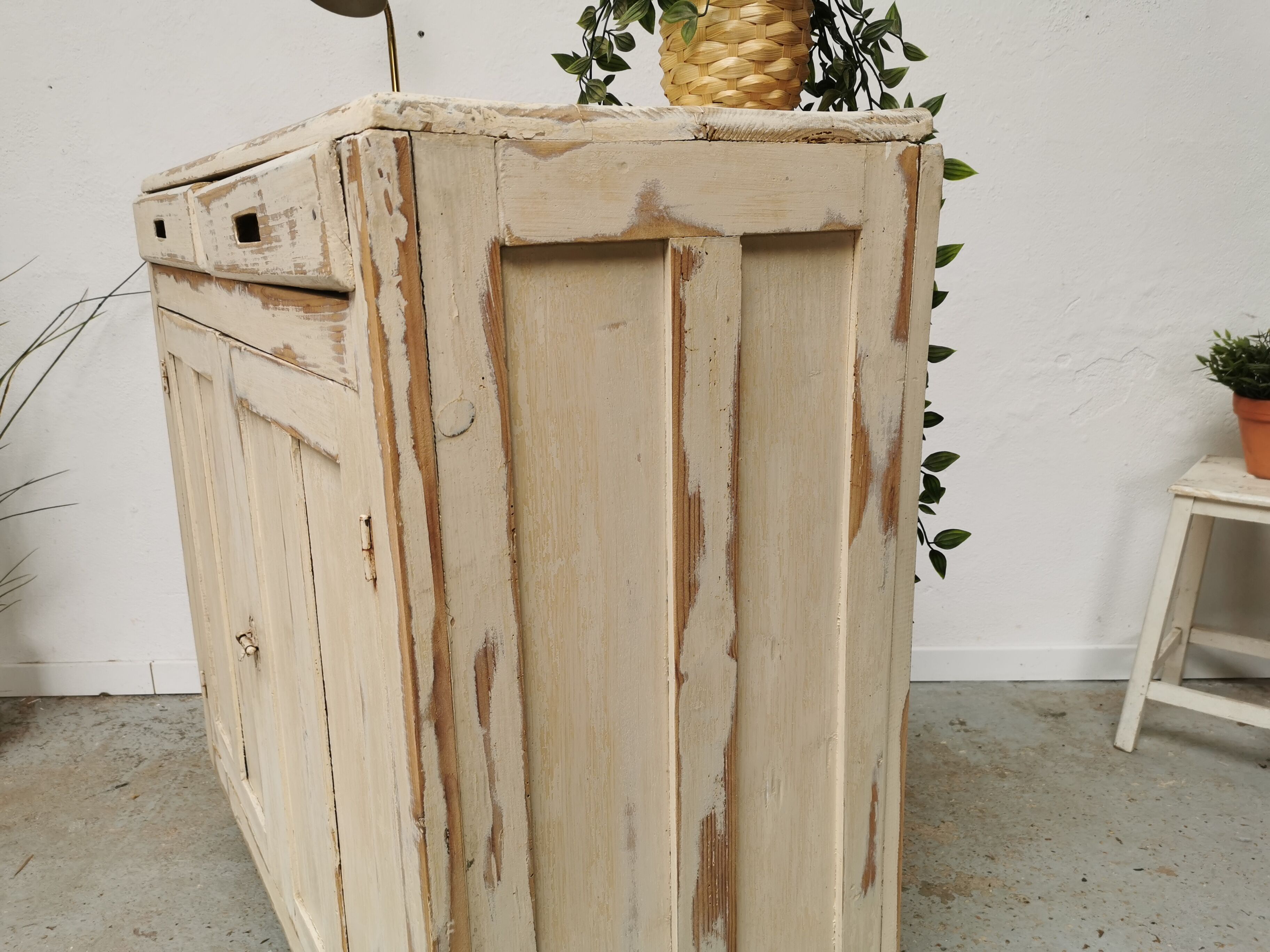 Buffet parisien vintage