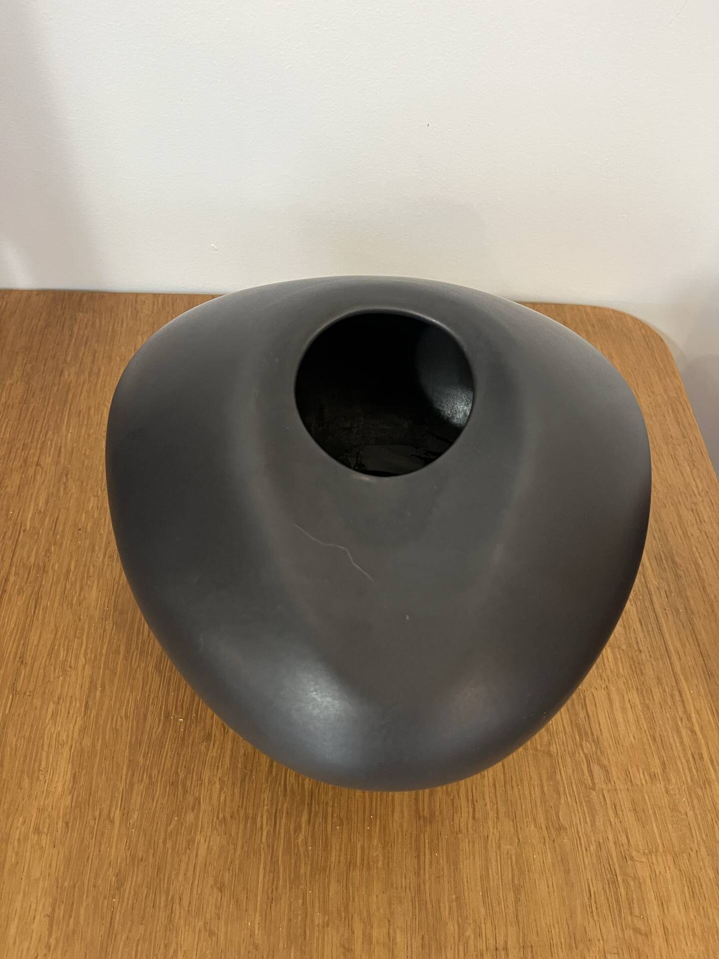 Matte black ceramic pebble vase IKEA Vintage