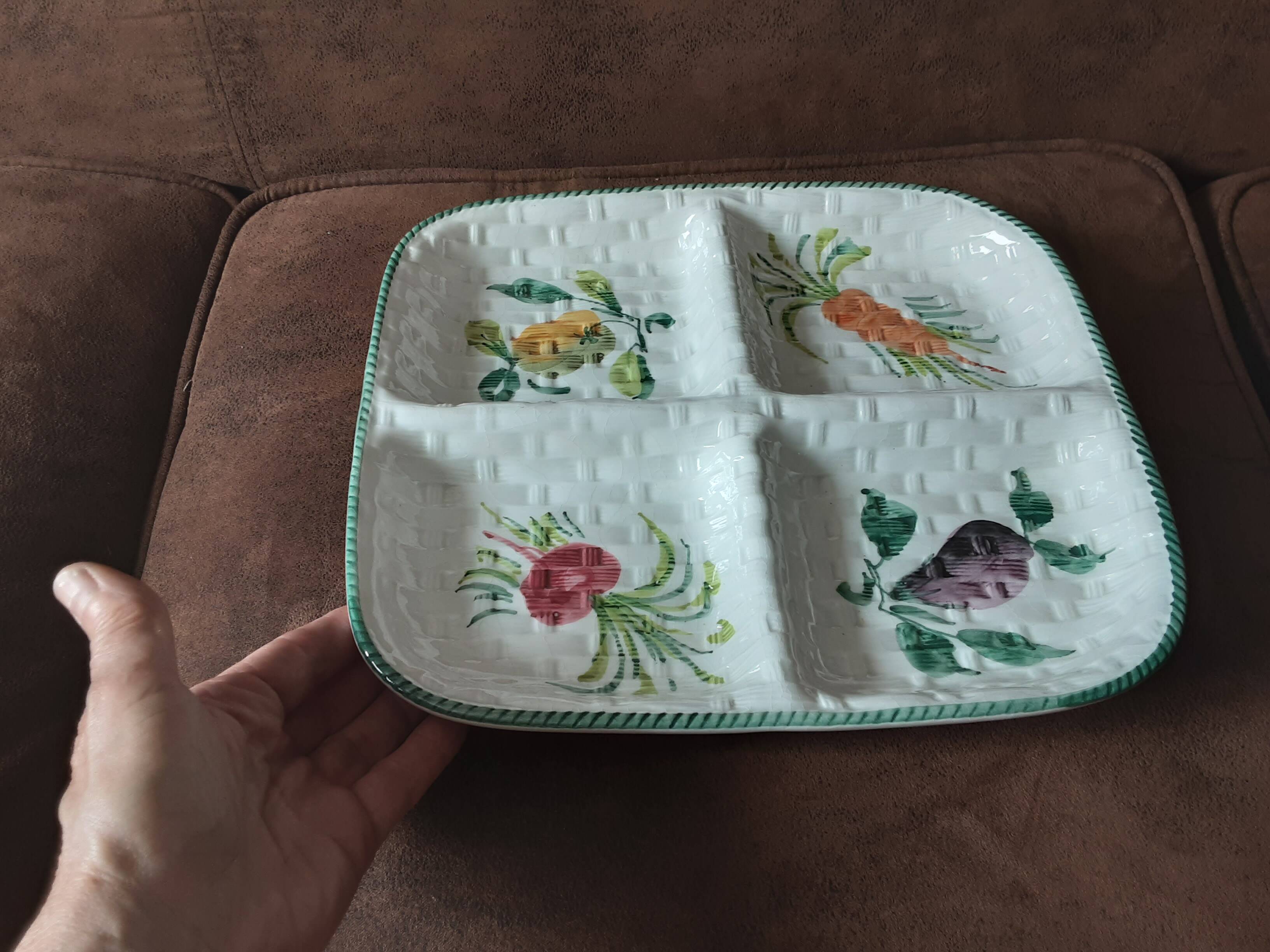Italian slip compartment dish