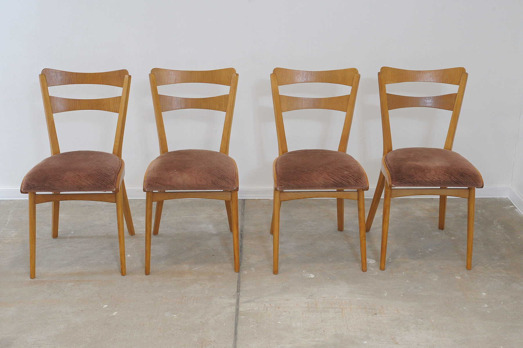 Chaises de salle à manger Mid century by Tatra nabytok, Set de 4