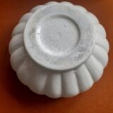 Vintage crackled effect ceramic