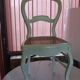 Table ronde & 3 chaises
