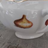 Gravy boat