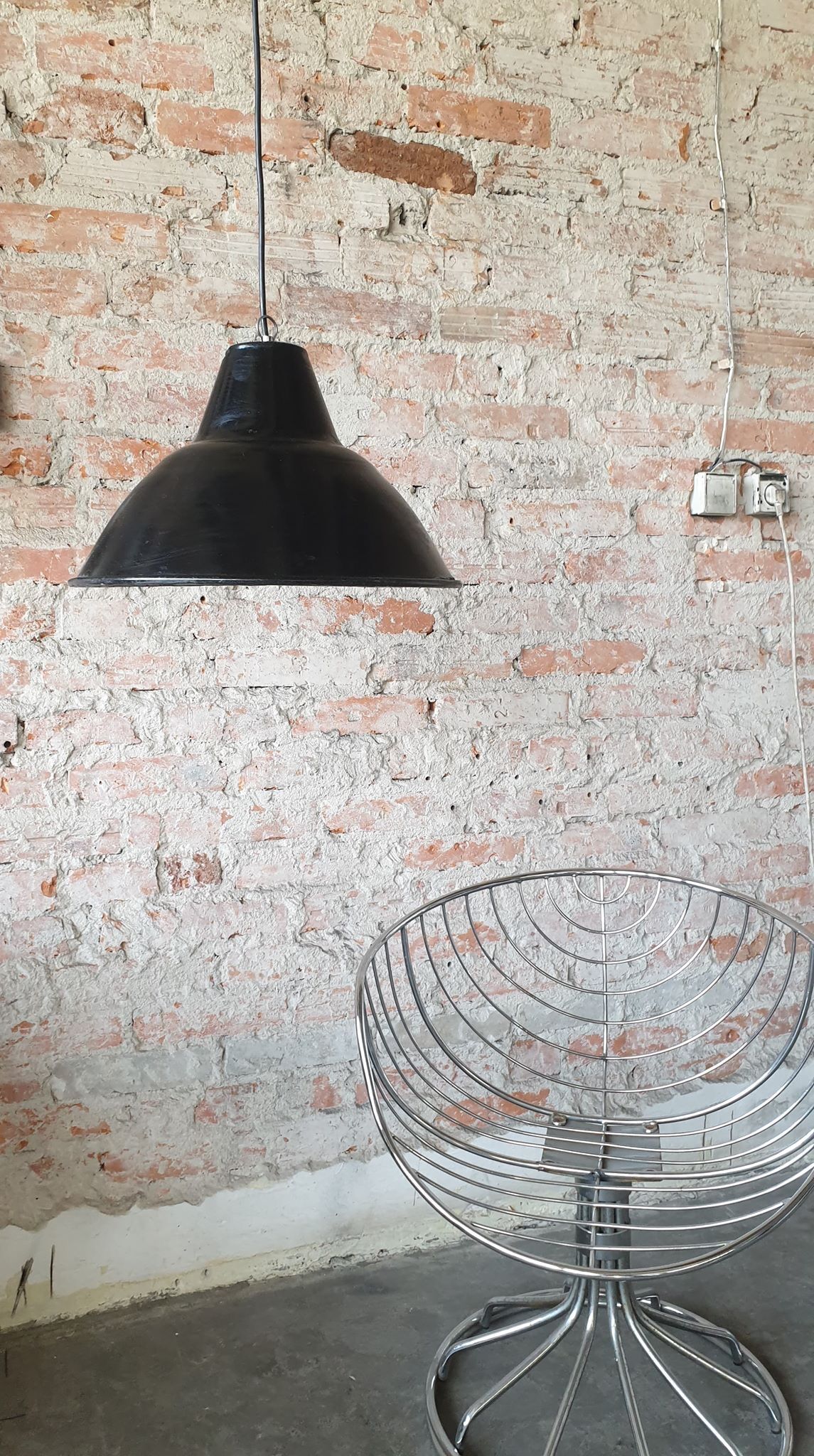 Industrial pendant lamp, 1970s