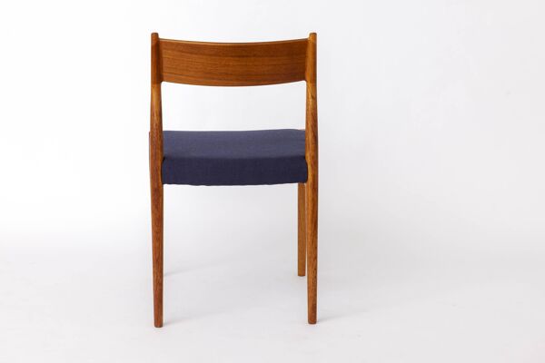 Chaise en teck Arne Vodder modèle 418 pour Sibast, danoise des années 1960.