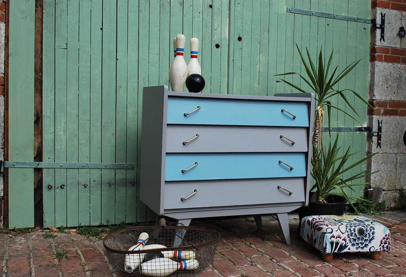 Renovated blue vintage chest of drawers