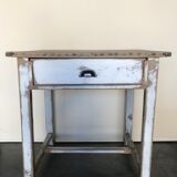 Table vintage wood in raw wood and white industrial chalk