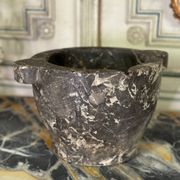 Grand mortier en marbre gris Saint Anne, XIXème siècle