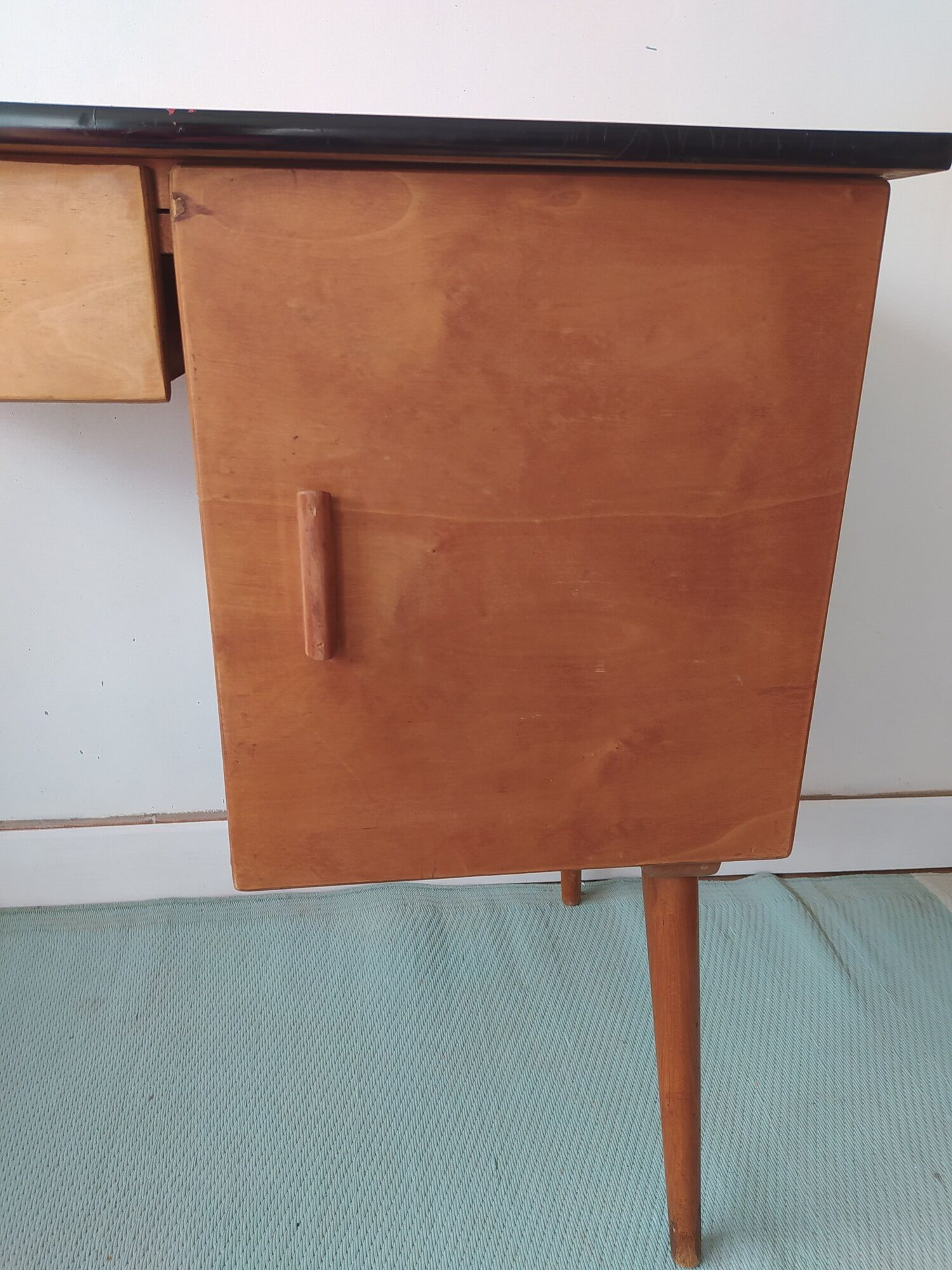 Vintage children's desk Baumann wood and formica 50s