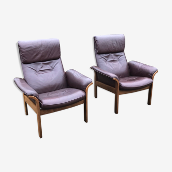 Pair of swedish lounge chairs by Soderber