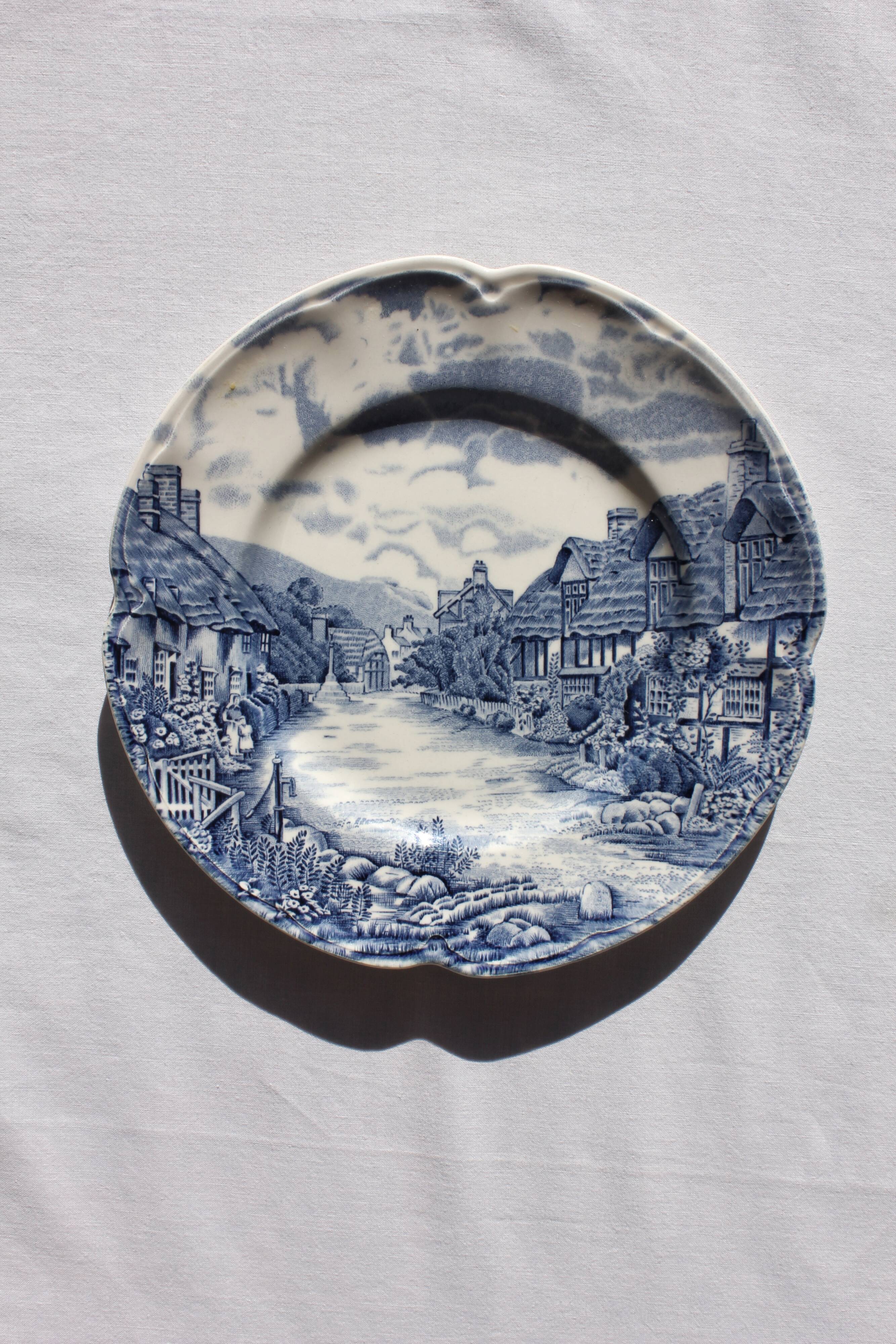 Johnson bros "old english countryside" plate