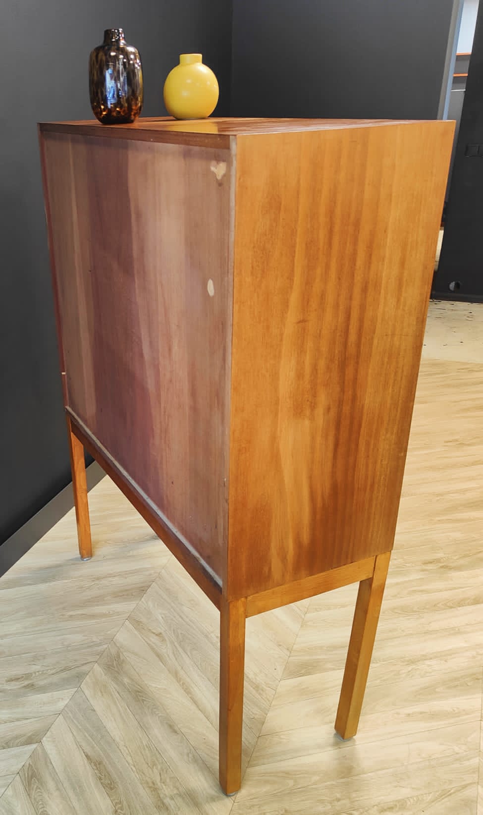 Mid century display cabinet vintage