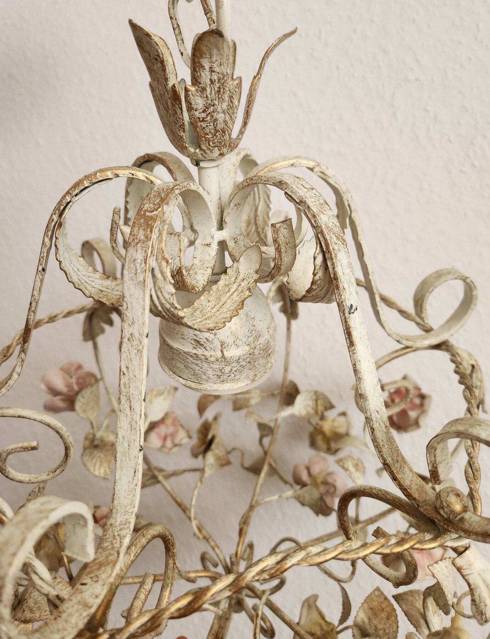 Hand-forged vintage pendant lamp with porcelain roses, Denz Neheim Hüsten